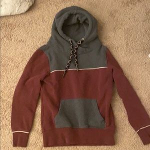 Maroon sweatshirt